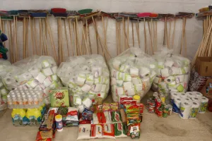 PRI abre centro de acopio para ayuda a damnificados por Earl en Puebla