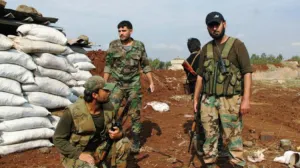 Turquía comercia libremente armas con yihadistas