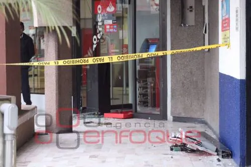 Arrancan cajero ubicado en el Centro Comercial Galería Las Ánimas