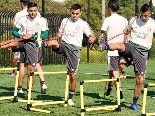 ‘Tata’ Martino ya trabaja con equipo completo