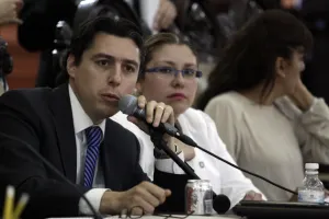 Cabildo analiza ampliar recursos para proceso de entrega-recepción