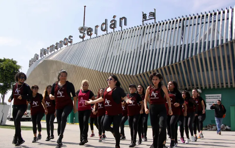 Participan activadoras físicas del IMDP en feria gratuita “Safe por la salud”