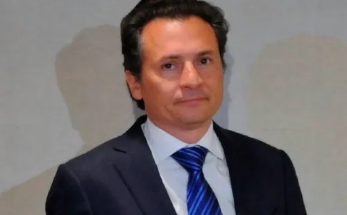 Emilio Lozoya vuelve a impugnar para no ser detenido