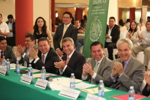 Tony Gali participa en reunión de Hábitat 2015
