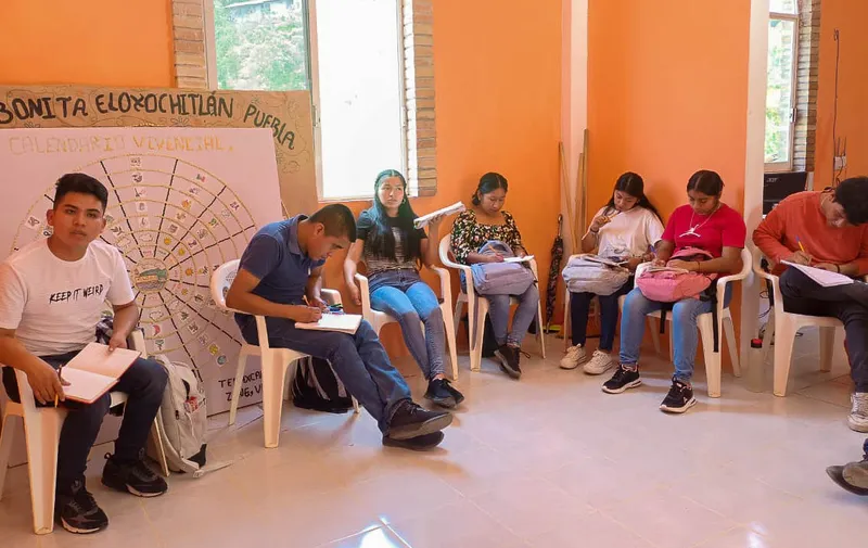 Coadyuva Pueblos Indígenas en capacitación en empleo a municipios de la Sierra Negra