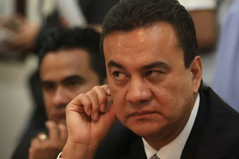 Resuelve gobierno conflictos municipales; hay calma en el estado