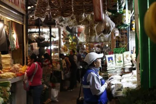 Rechaza Comisión de Patrimonio y Hacienda bajar el precio de renta de los locales en mercados