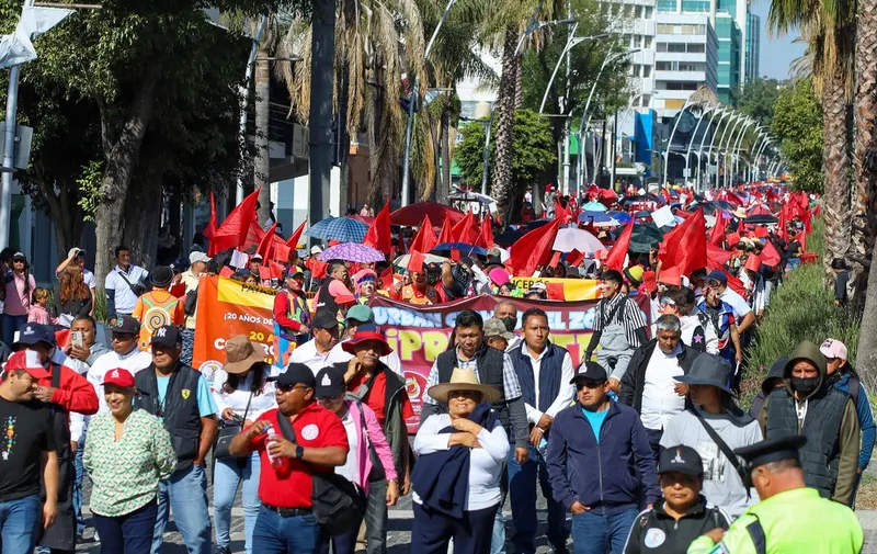 marcha-movimiento-antorchista