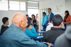 Rector BUAP supervisa examen de admisión en campus Chiapa e Izúcar