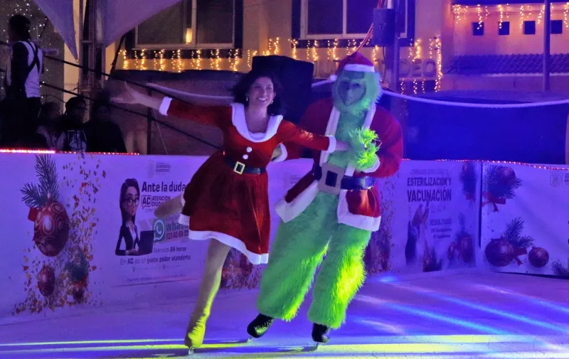 "Patinarte", gran espectáculo sobre hielo que disfrutaron las familias de Cuautlancingo