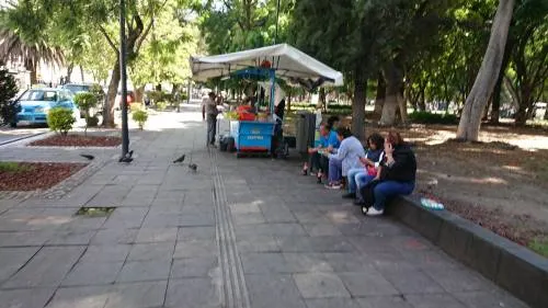 A dos semanas de su inauguración, aún hay ambulantes en Paseo Bravo y locales se mantienen cerrados