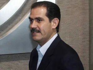 Investigación contra Padrés debe llegar al fondo: Barbosa