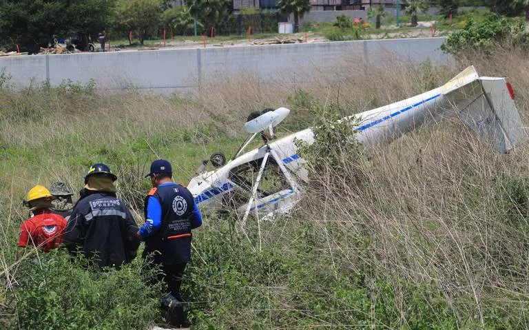 Se desploma una avioneta en Xochitepec, Morelos