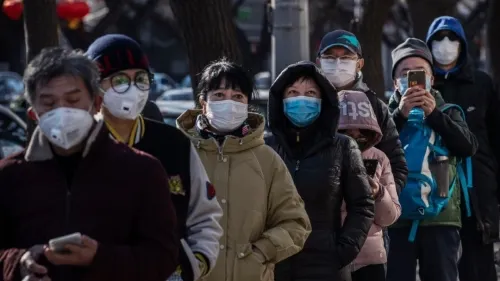Aseguran que China vacunó contra COVID-19 a ‘cientos de miles de chinos’
