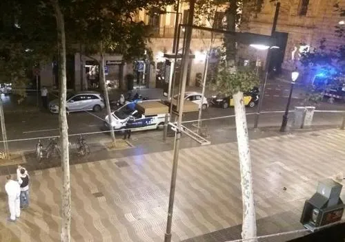 Van 13 muertos y 100 heridos por atentado en Barcelona