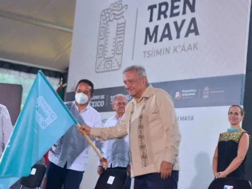 Pide López Obrador oposición sin violencia