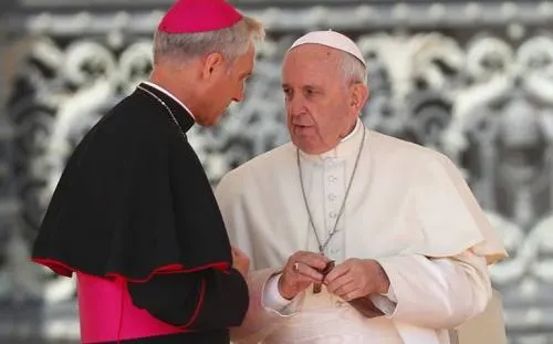 Papa Francisco acepta renuncia de obispo estadounidense acusado de acoso sexual