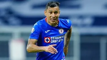 La Liga Mx y el Cruz Azul imponen un tibio castigo al ‘Cata’ Domínguez