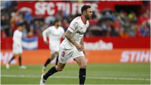 El Sevilla no decidirá sobre Layún hasta que tenga director deportivo y técnico