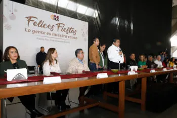 Mantiene Puebla estabilidad política y gobierno trabaja sin distingos partidistas: MBH