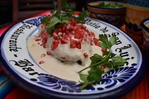 Respuesta del 60% para comida virtual de chiles en nogada; esperan que más personas se sumen