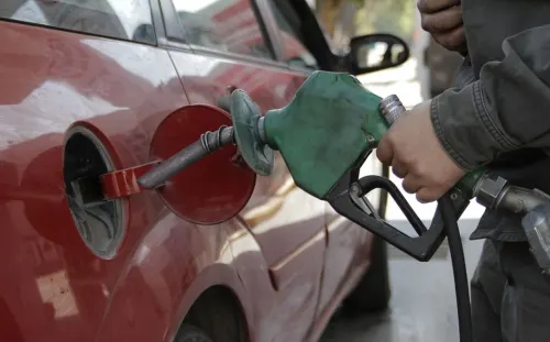 Baja precio de la gasolina en Saltillo, litro llega hasta los 16 pesos