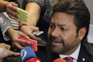 Anuncia Reyes Coria salida del IMSS Puebla; llegará Doger a delegación