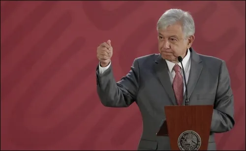 Tras marcha feminista, AMLO reitera que no se utilizará la fuerza contra las protestas