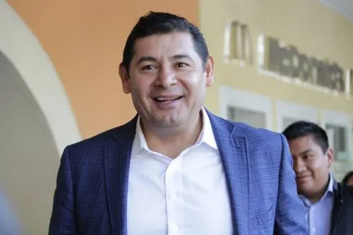 La Bonita Hora de las Traiciones Llegó a MORENA Puebla