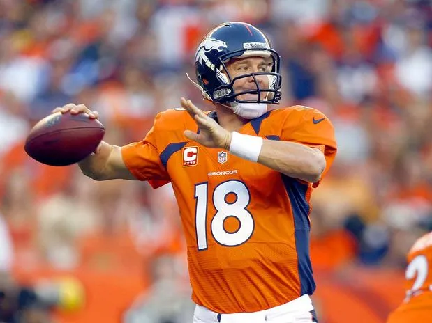 Reaparición de lujo para Peyton Manning frente a los Acereros