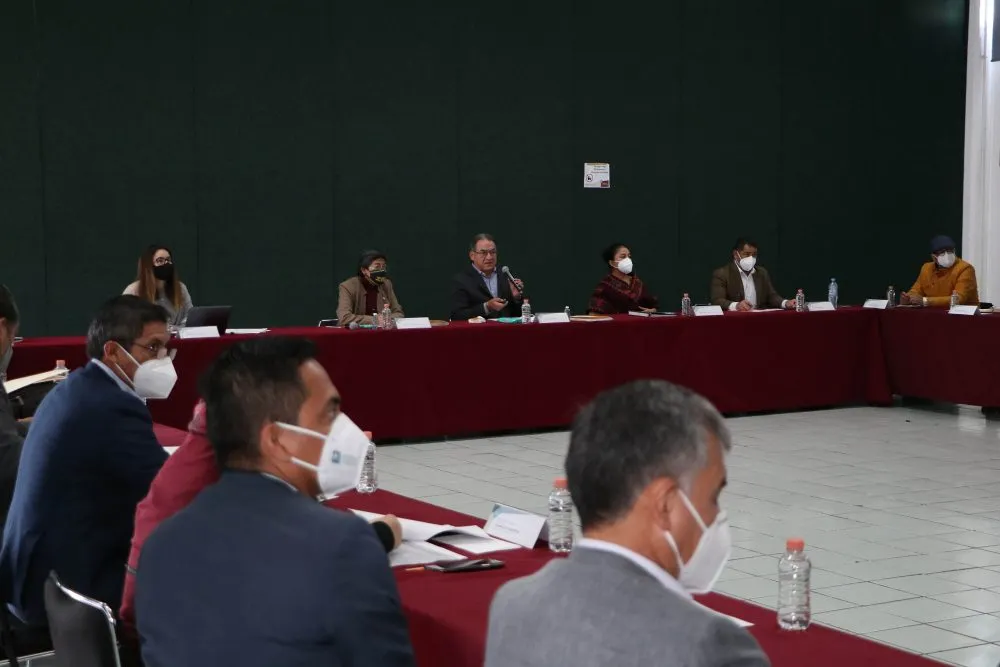 Integrará SEP alumnos que estudian a distancia al sistema presencial: Lozano Pérez
