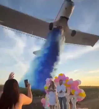 Revelación de sexo se hizo viral en redes por utilizar un avión fumigador