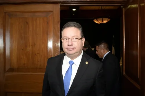 Gobierno estatal revoca notaría a prestanombres de Eukid Castañón en Tecamachalco