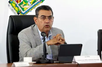 Fiscalía aún no determina si móvil de atentado contra aspirante a la alcaldía de Chietla fue personal o político: Céspedes