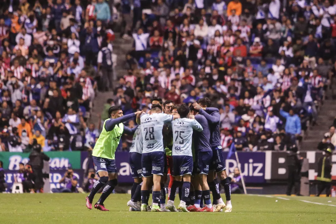 Puebla vence a las Chivas