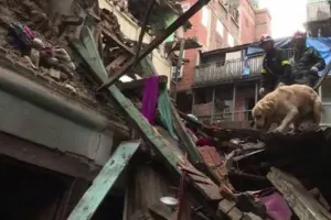 Desata protestas, lenta ayuda a afectados por sismo en Nepal