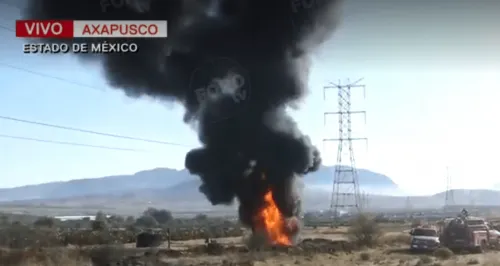 Se incendia toma de clandestina en Axapusco, Edomex