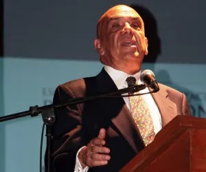 Jorge Alberto Lozoya inicia gira de trabajo en Guatemala