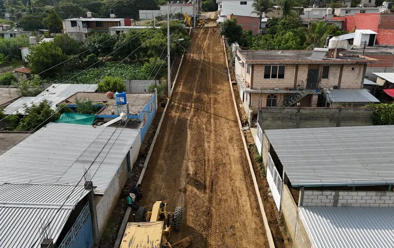 Ariadna Ayala, presidenta de Atlixco, reafirma su compromiso con La Agrícola Ocotepec e inicia obra con sentido social