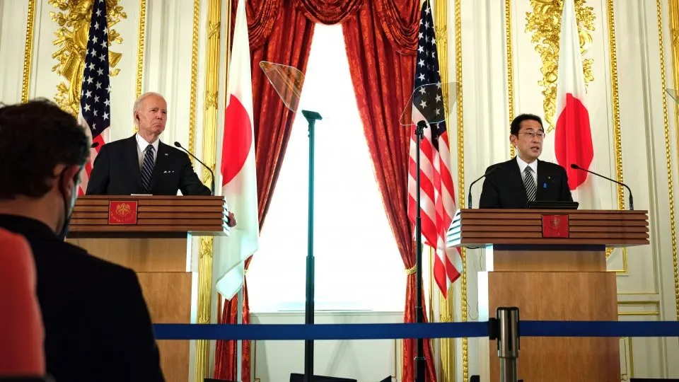 Joe Biden y Fumio Kishida