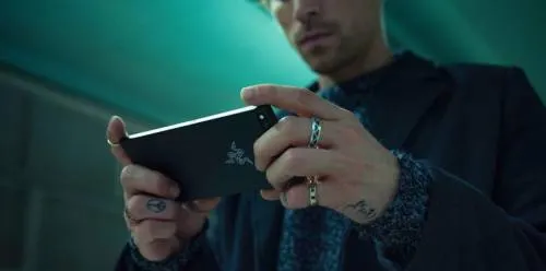 Diseñan un smartphone para “gamers”
