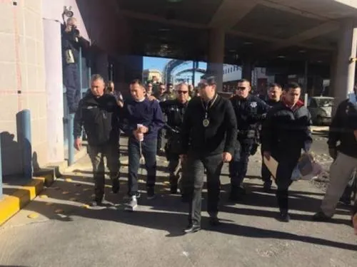 Estados Unidos deporta a “La Barbie”, ex mando policiaco investigado por PGR