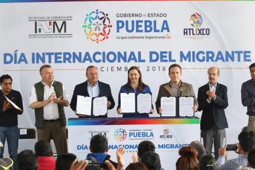 En el Día Internacional del Migrante Martha Erika entrega certificados de competencia laboral