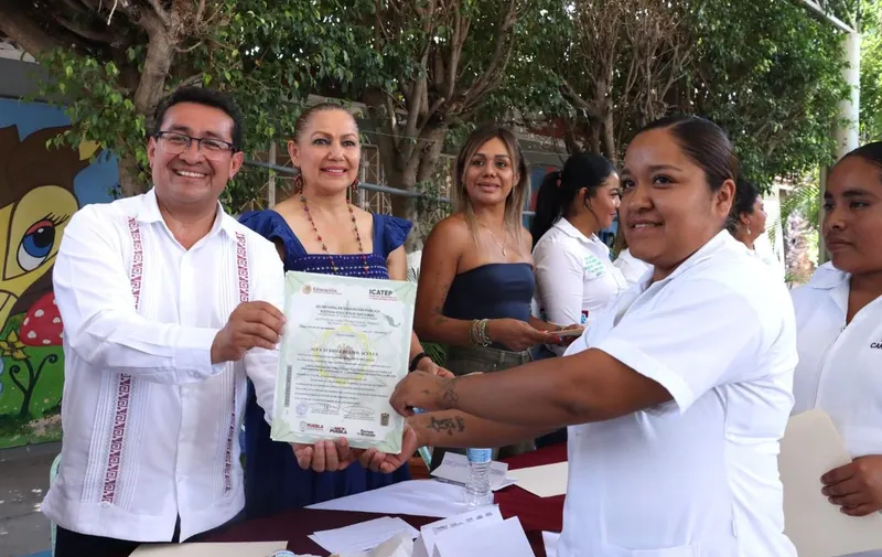 congreso-pue-pavel-gaspar-azucena-rosas-mixteca-izucar