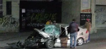 VIDEO: Choque entre autobús y auto particular en San Salvador Chachapa deja un muerto