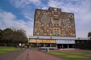 UNAM rechaza a 117,029 personas