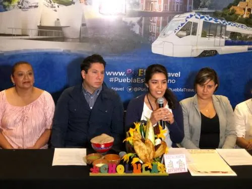 Presentan la octava Feria del Molote, estiman una derrama económica de un millón de pesos
