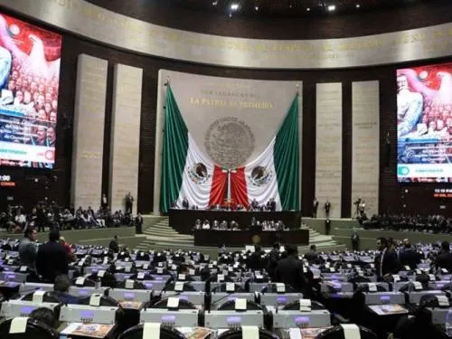 Diputados donarán un día de dieta para damnificados por sismo y “Katia”