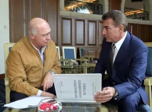 Se reúne Tony Gali con delegado de Conagua
