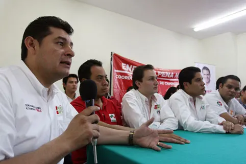Armenta sale en defensa de Fernando Morales